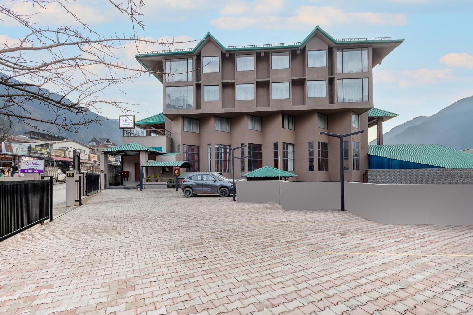 Sterling Manali Hotel Exterior photo